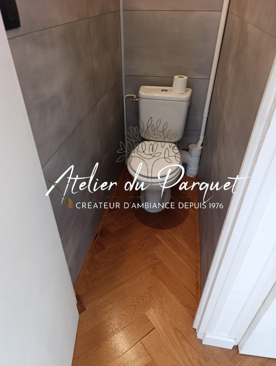 Parquet en Chêne contrecollé Bâton Rompu teinté, vernis mat