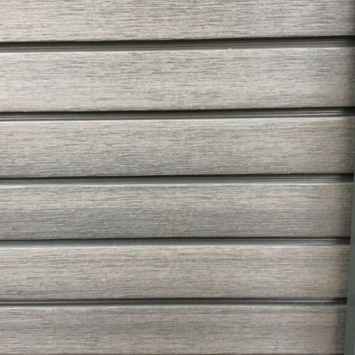 Lame composite gris foncé, faux claire-voie, emboitable pour palissade