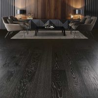 Parquet en Chêne contrecollé verni noir mat