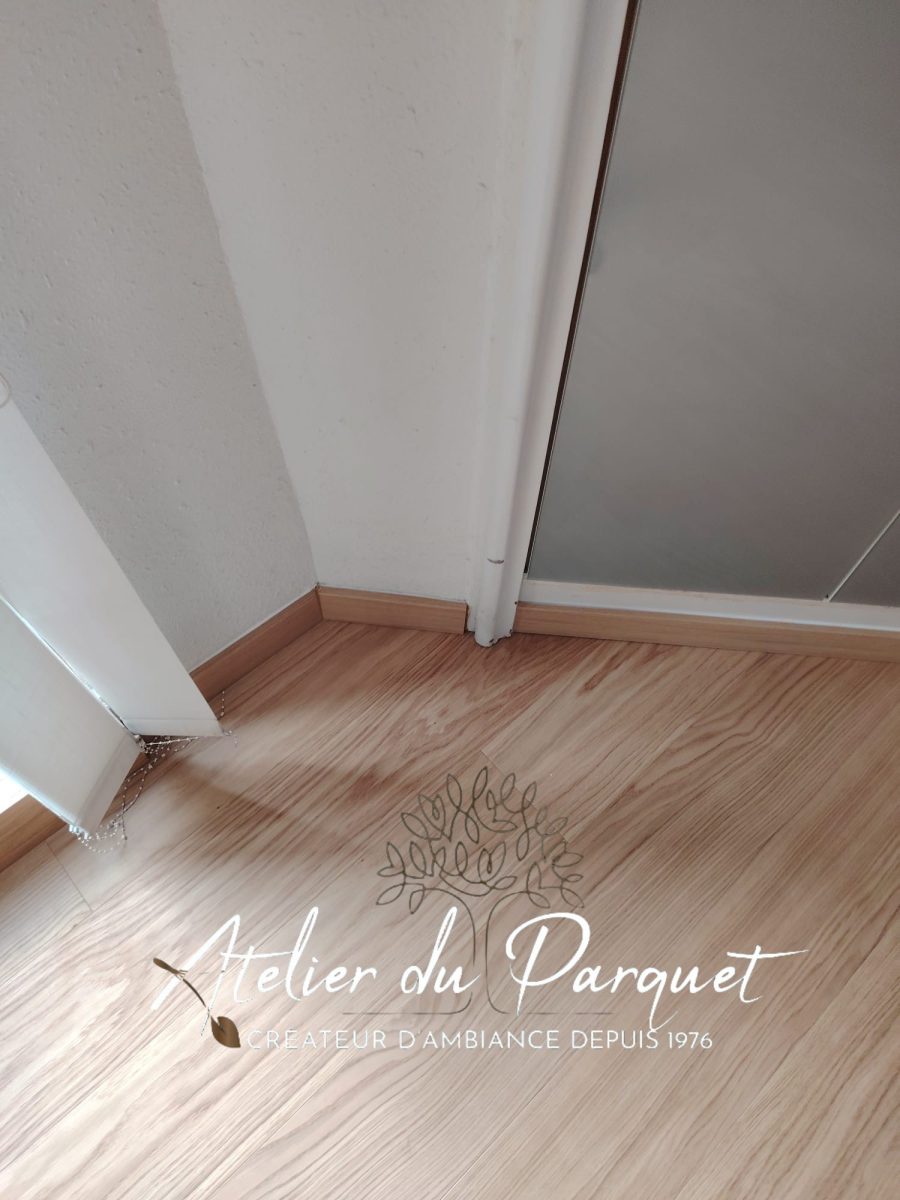 Parquet contrecollé en Chêne, vernis mat