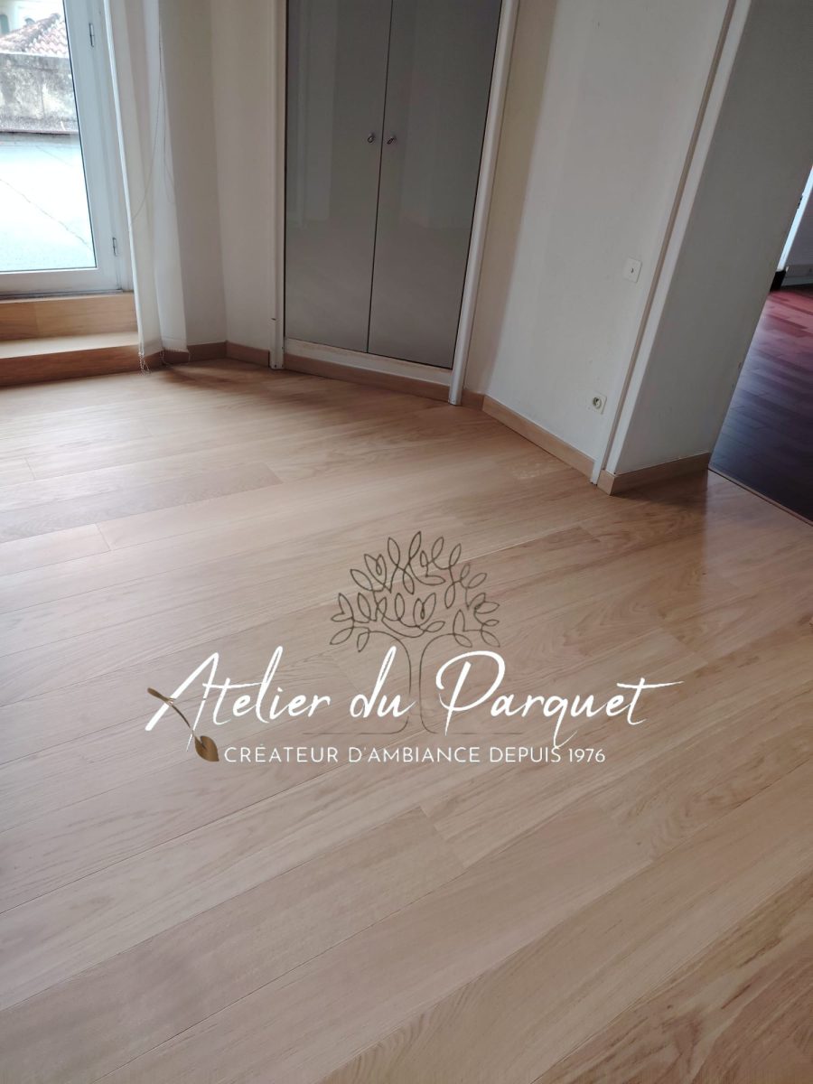 Parquet contrecollé en Chêne, vernis mat