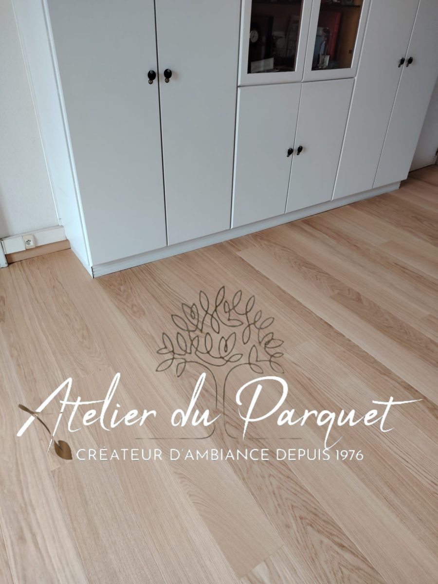 Parquet contrecollé en Chêne, vernis mat