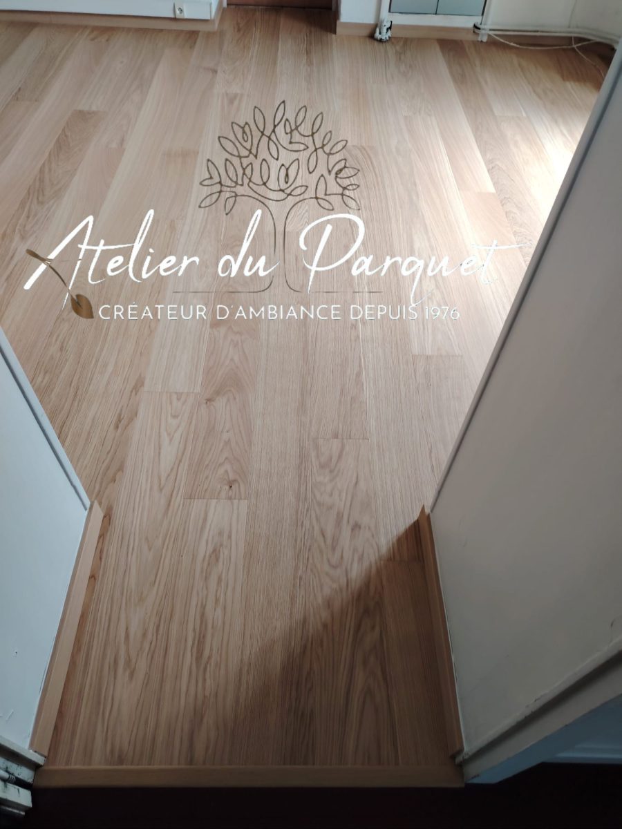 Parquet contrecollé en Chêne, vernis mat