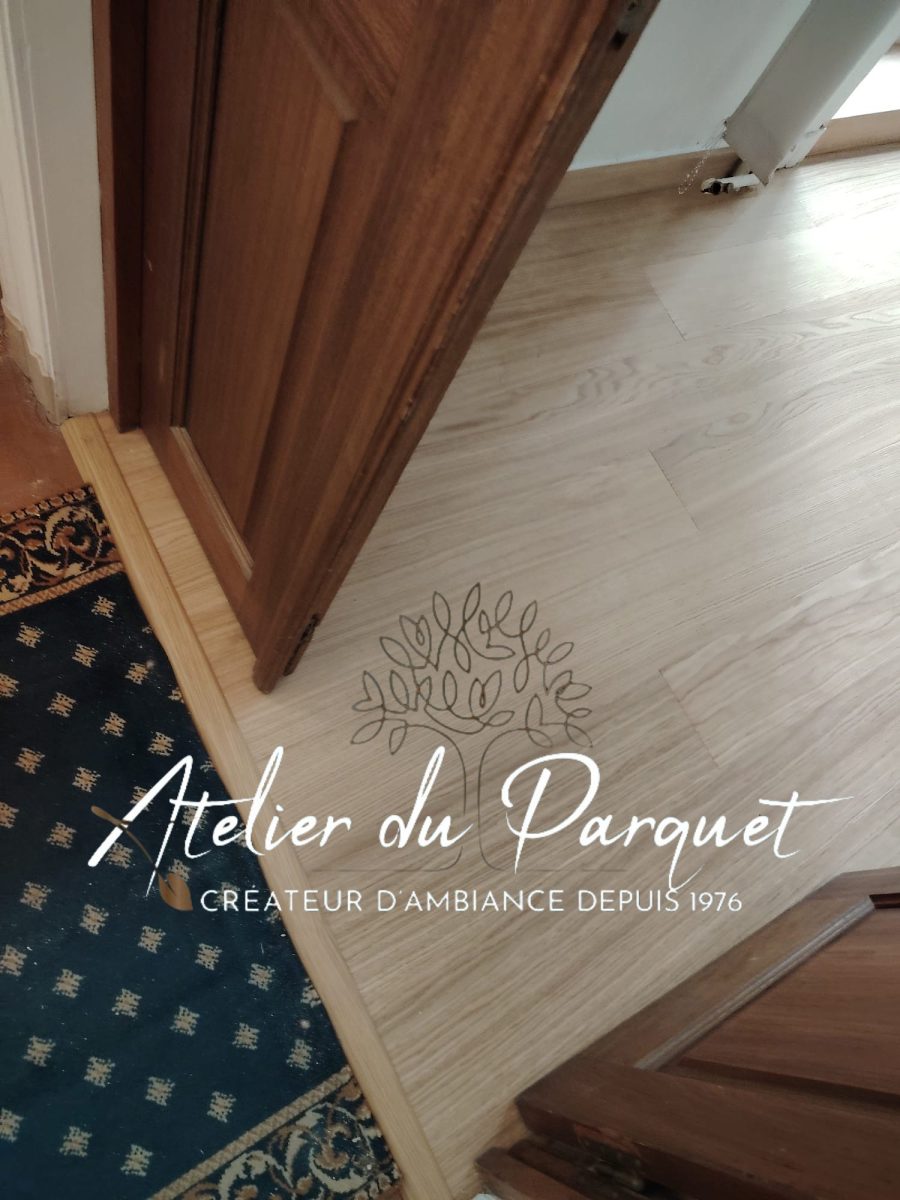 Parquet contrecollé en Chêne, vernis mat