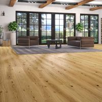 Parquet en Chêne contrecollé brossé et verni mat