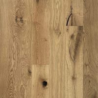 Parquet en Chêne contrecollé, raboté, vieilli, huilé